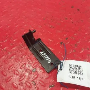 9770110 MERCEDES Кронштейн спальника