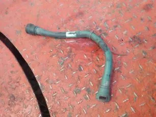 21555659 VOLVO Трубка охлаждающей жидкости