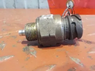 3197870 VOLVO Датчик КПП