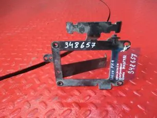 84035782 VOLVO Кронштейн электронного блока