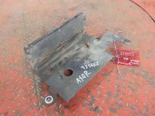 9435404040 MERCEDES Кронштейн блока AdBlue