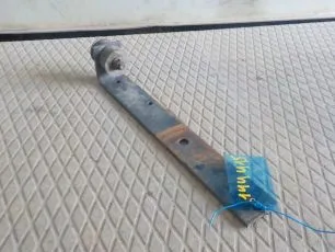 106685 DAF Кронштейн трубы глушителя