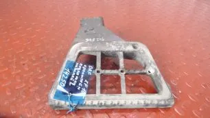1641630 DAF Кронштейн подножки нижней левой