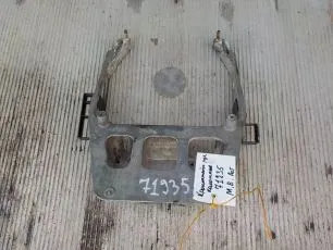 9414620405 MERCEDES Кронштейн рулевой колонки