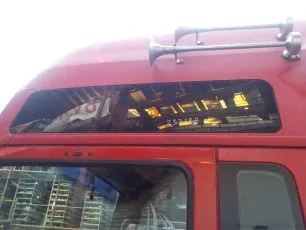 81629442005 MAN Стекло боковое