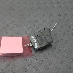 8157753 VOLVO Кнопка