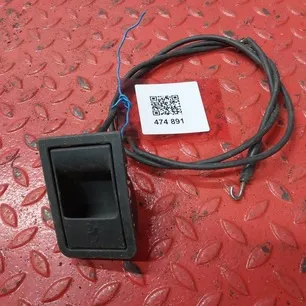 81617016277 MAN Ручка открывания капота