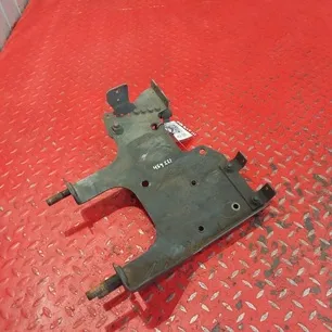 9314300810 MERCEDES Кронштейн осушителя