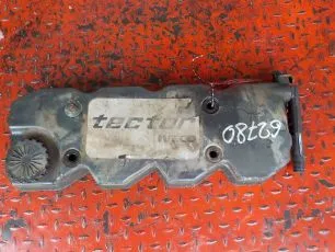 4895909 IVECO Клапанная крышка