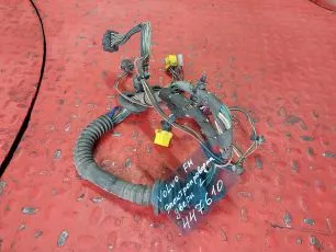 21035201 VOLVO Электропроводка двери