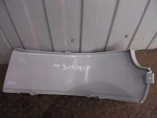 M3140114 MARSHALL Угол бампера правый