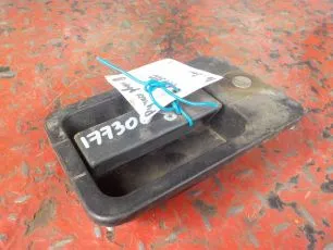500335296 IVECO Ручка двери наружная левая