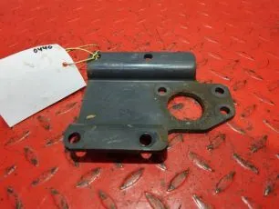 9305530440 MERCEDES Кронштейн насоса подъема кабины