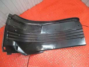 SP40040322 SIMPECO Крыло переднее