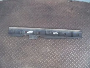 20561210 VOLVO Накладка интеркулера