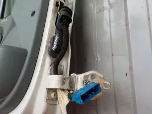 69500689 IVECO Электропроводка двери