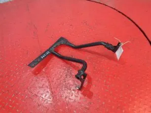82287938 VOLVO Кронштейн подножки