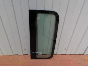 81625500017 MAN Стекло боковое