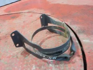 9304320640 MERCEDES Кронштейн ресивера