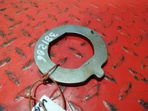 1076701 VOLVO Шайба упорная
