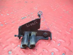 82931124 VOLVO Кронштейн звукового сигнала