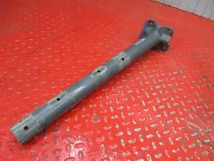 9305220241 MERCEDES Кронштейн крыла заднего
