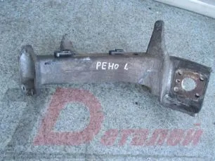 5010304722 RENAULT Кронштейн бампера левый