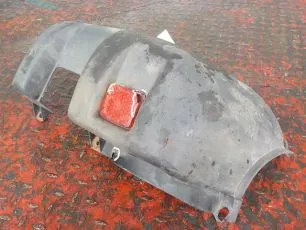 504099511 IVECO Угол бампера правый