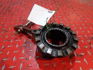 1523358 VOLVO Вилка дифференциала