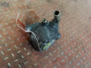 24601580 MERCEDES Насос ГУР