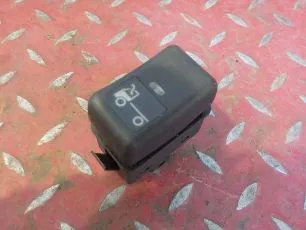 8157756 VOLVO Кнопка