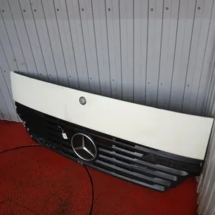 9417511018 MERCEDES Капот