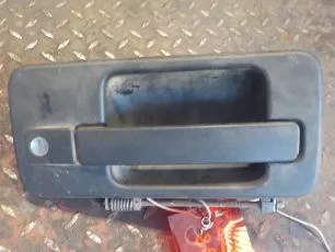 9417600559 MERCEDES Ручка двери наружная правая