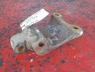 504200362 IVECO Кронштейн задней рессоры