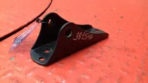 85417205027 MAN Кронштейн цилиндра подъёма кабины