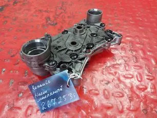 7421736639 RENAULT Насос масляный