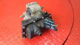1400978 MERCEDES Насос AdBlue