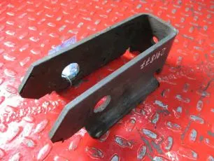 5010629039 RENAULT Кронштейн усилителя бампера правый