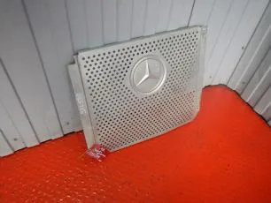 9304920230 MERCEDES Защита глушителя
