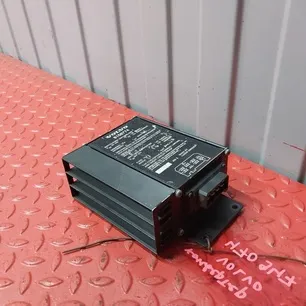 8156774 VOLVO Преобразователь напряжения