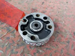 8170199 VOLVO Опора промежуточной шестерни