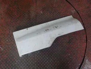 5010623009 RENAULT Крышка бардачка