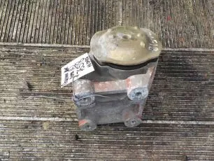 9402400617 MERCEDES Подушка двигателя