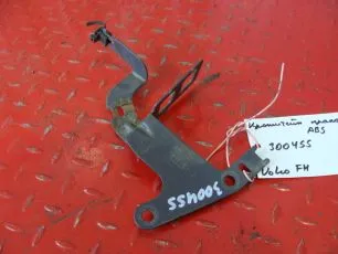 21367171 VOLVO Кронштейн крана ABS