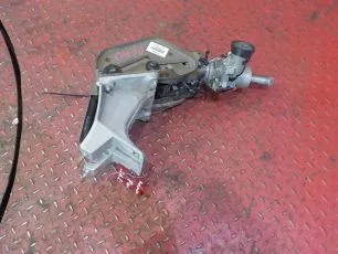 7420805846 RENAULT Колонка рулевая