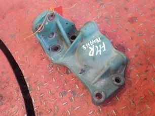 21861873 VOLVO Кронштейн ролика натяжителя
