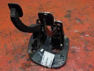 504068713 IVECO Блок педалей