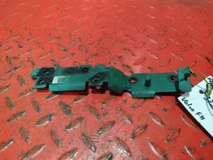 21530653 VOLVO Кронштейн патрубка
