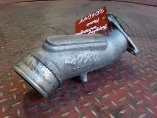 5010477638 RENAULT Патрубок интеркулера