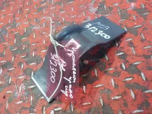 9305210197 MERCEDES Кронштейн крыла заднего